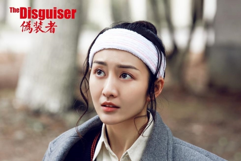 双谍王演员的心灵之旅，自然美景中的情感碰撞