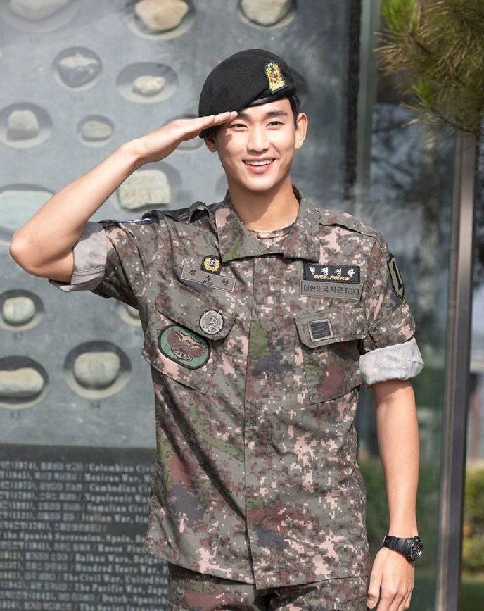韩国男明星服兵役，背景、历程与影响全解析